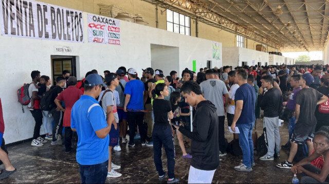 DES MILLIERS DE MIGRANTS BLOQUÉS À LA FRONTIÈRE AMÉRICAINE À CIUDAD JUAREZ