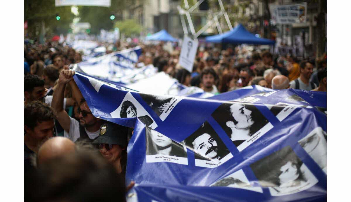 Argentine : Le 138e petit-fils volé sous la dictature retrouve son identité après 40 ans