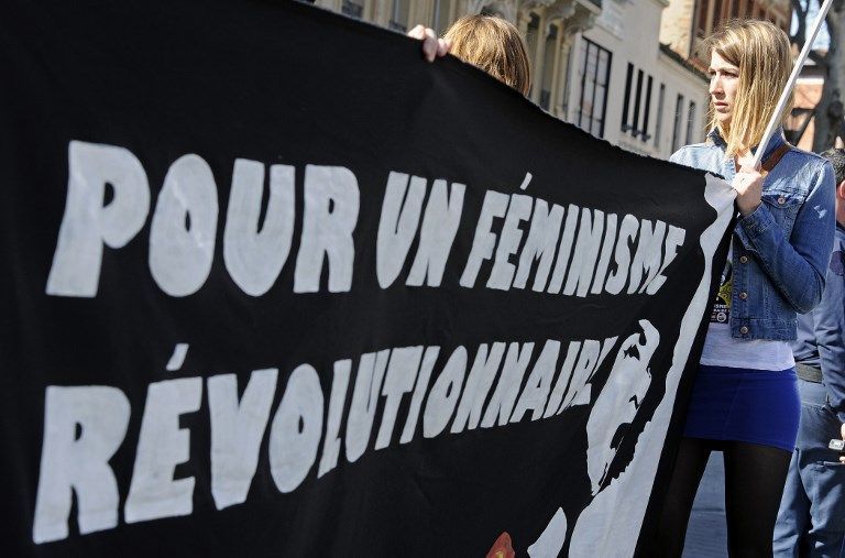 Omondo Société : Le féminisme occidental face aux critiques des nations non-européennes