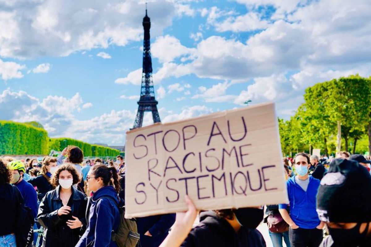 La Nouvelle France face au Racisme et à la Colonisation des Esprits : Le Diagnostic de l'Insoumission