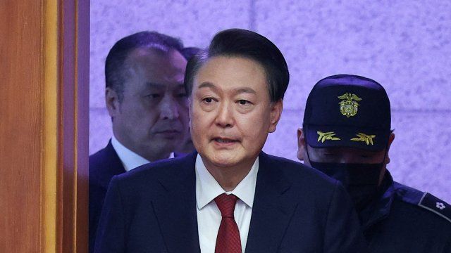 Corée du Sud : le président Yoon inculpé pour insurrection
