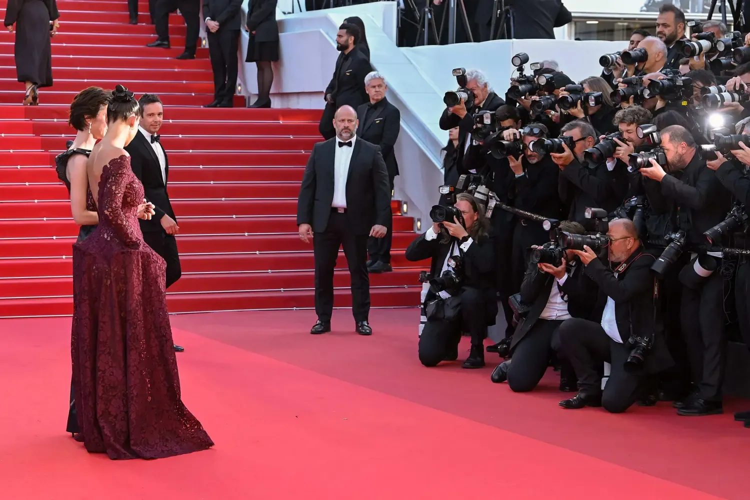 Festival de Cannes 2026 : Le film mystère "L'Inconnue" bouleverse la Croisette et la course à la Palme d'Or