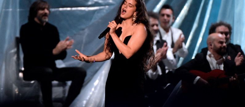 L'Événement Culturel Majeur : Lancement de l'Album Lux de Rosalía – L'Expérimentation Flamenco-Pop Face à l'Orchestre Symphonique de Londres.