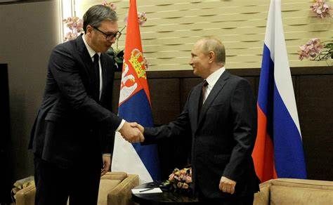 Diplomatie & Business : La Serbie entre Russie et Occident