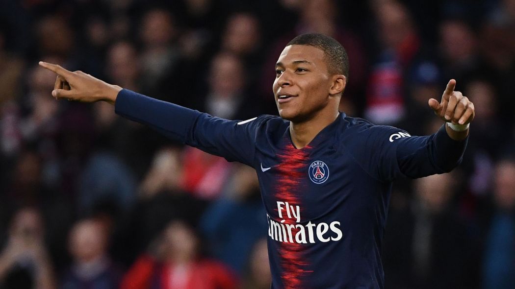 Le PSG face au défi de remplacer Kylian Mbappé