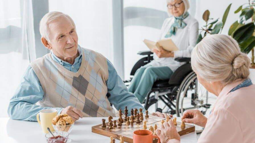 OMONDO ÉCONOMIE FRANÇAISE - Une deuxième journée de solidarité pour financer les Ehpad, une proposition jugée «très intéressante» à Bercy