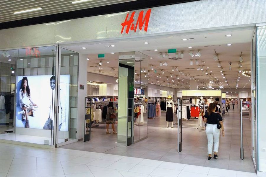 Grèves chez H&M et Kiabi : Mouvements sociaux dans le secteur de l'habillement en cette fin d'année