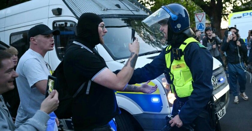 Royaume-Uni : le choc des demandes d’asile, crise de l’accueil et fracture sociale