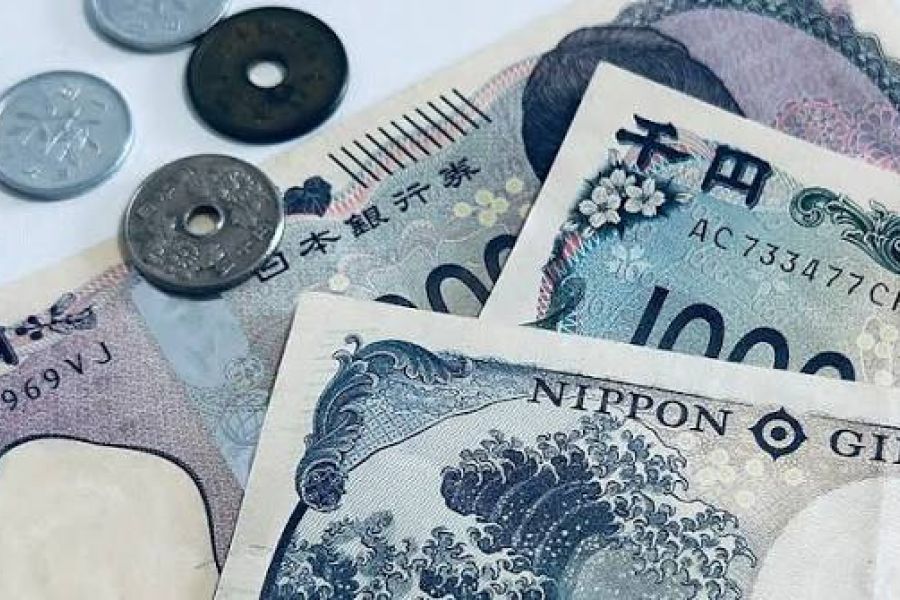 Économie Japonaise en Récession : Le risque d'un archipel affaibli et l'effet domino sur le dollar US