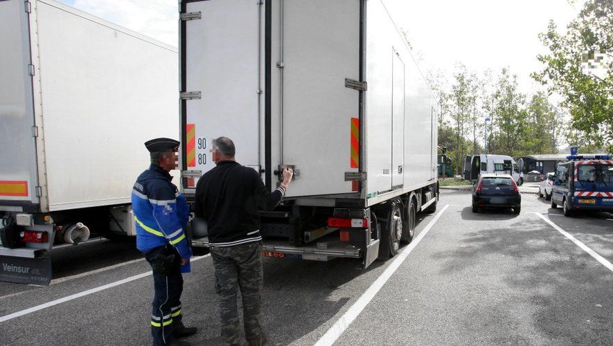 OMONDO FAITS DIVERS - Une trentaine de clandestins découverts en Normandie