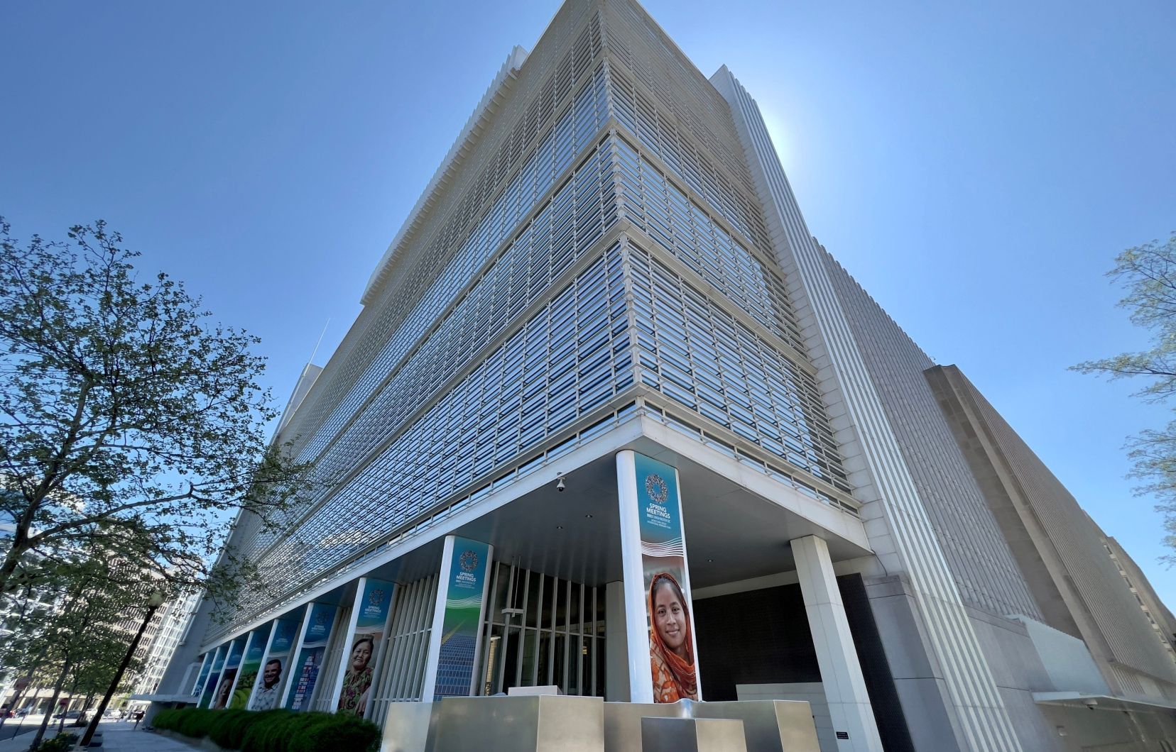 L’économie mondiale se stabilise : défis persistants pour les pays en développement