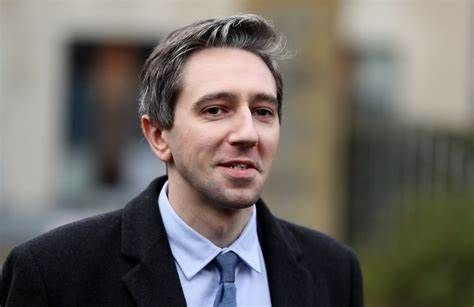 Simon Harris, le Premier ministre Ticktokeur : un regard sur la nouvelle ère de la politique irlandaise