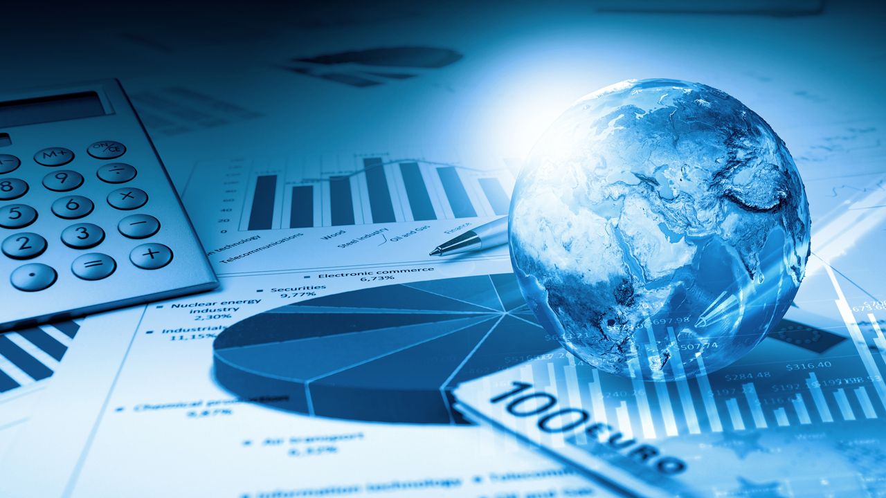 Omondo Eco & Tech – Grèce : L'Équation du Tourisme, Forces Économiques, Devises et Dégâts sur les Écosystèmes du Pays