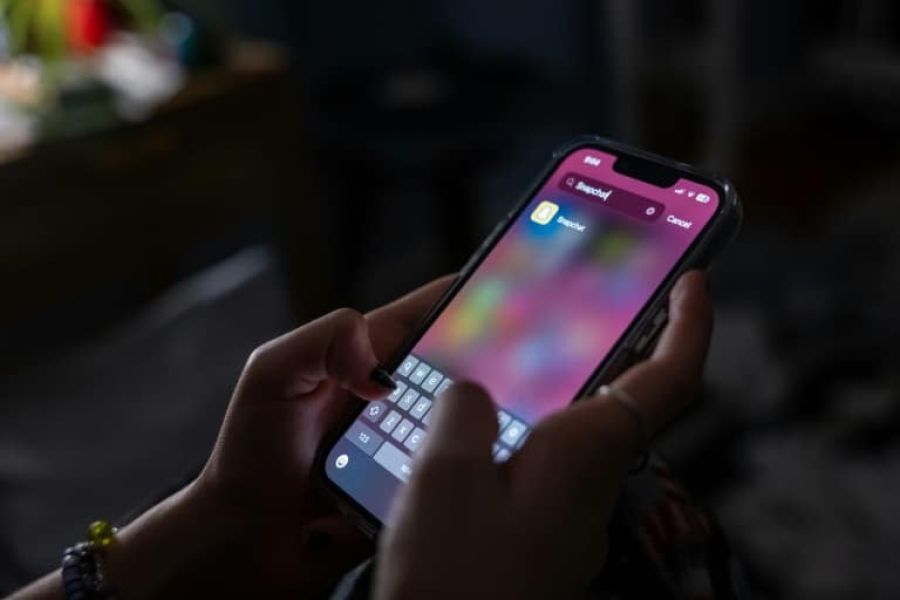 Europe : Cinq pays testent l’application européenne de vérification d’âge, le début d’une régulation européenne de l’IA ?