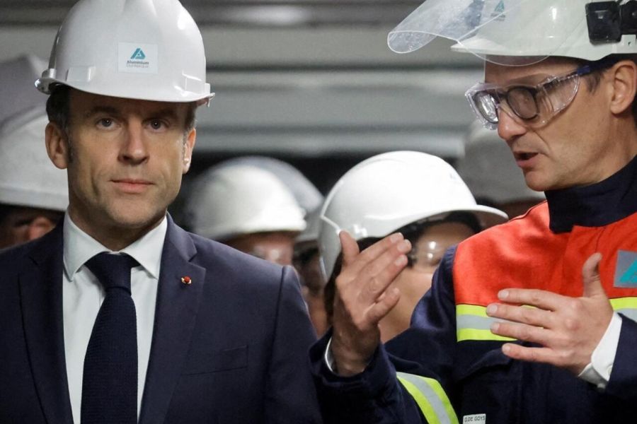 LE RÉVEIL DU GÉANT INDUSTRIEL : LA BATAILLE DES GIGAFACTORIES ET LA SOUVERAINETÉ VERTE