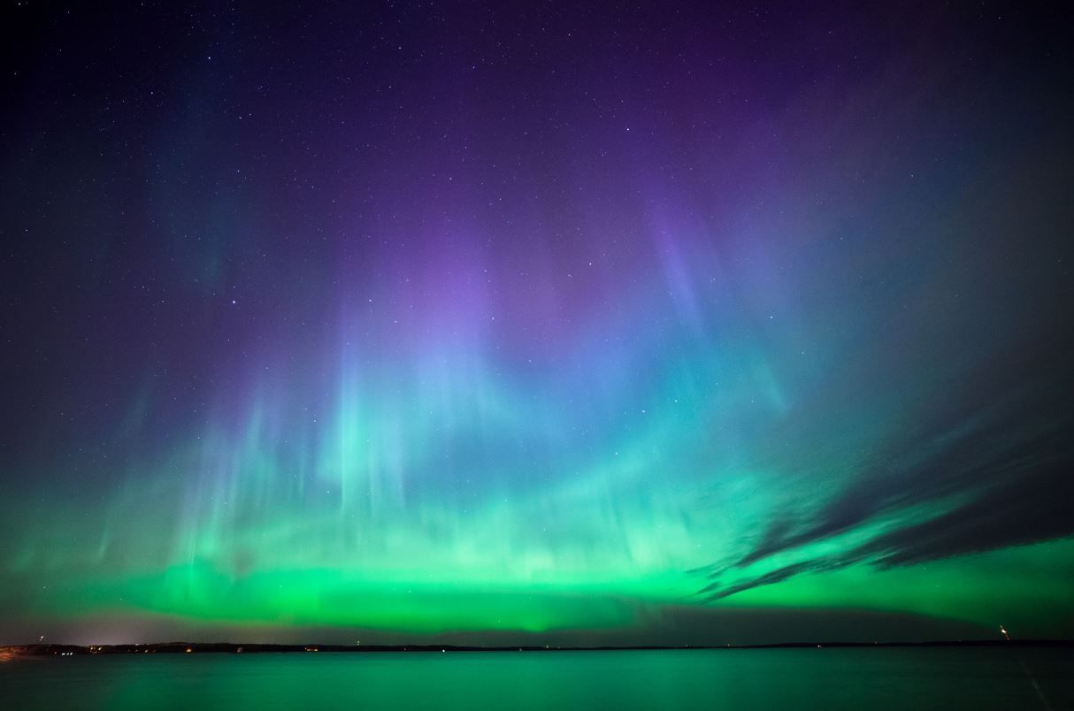 Une Nouvelle Tempête Solaire Illumine le Ciel de ses Aurores Boréales