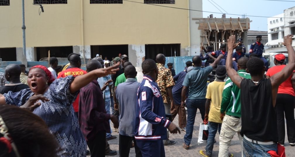 Les autorités interdisent la manifestation de l'opposition après les élections en RDC
