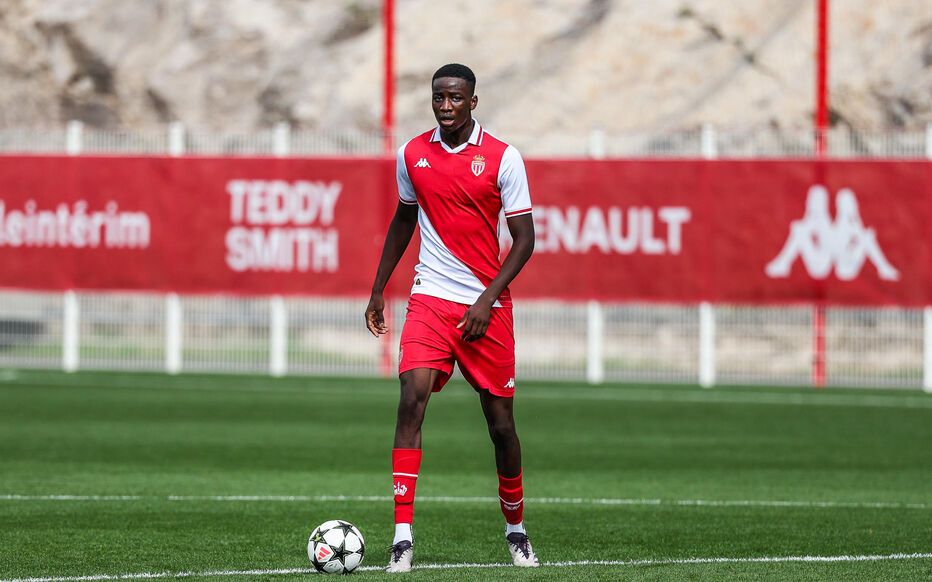 malaise cardiaque d’un jeune joueur à Monaco, plus de peur que de mal pour Samuel Nibombé