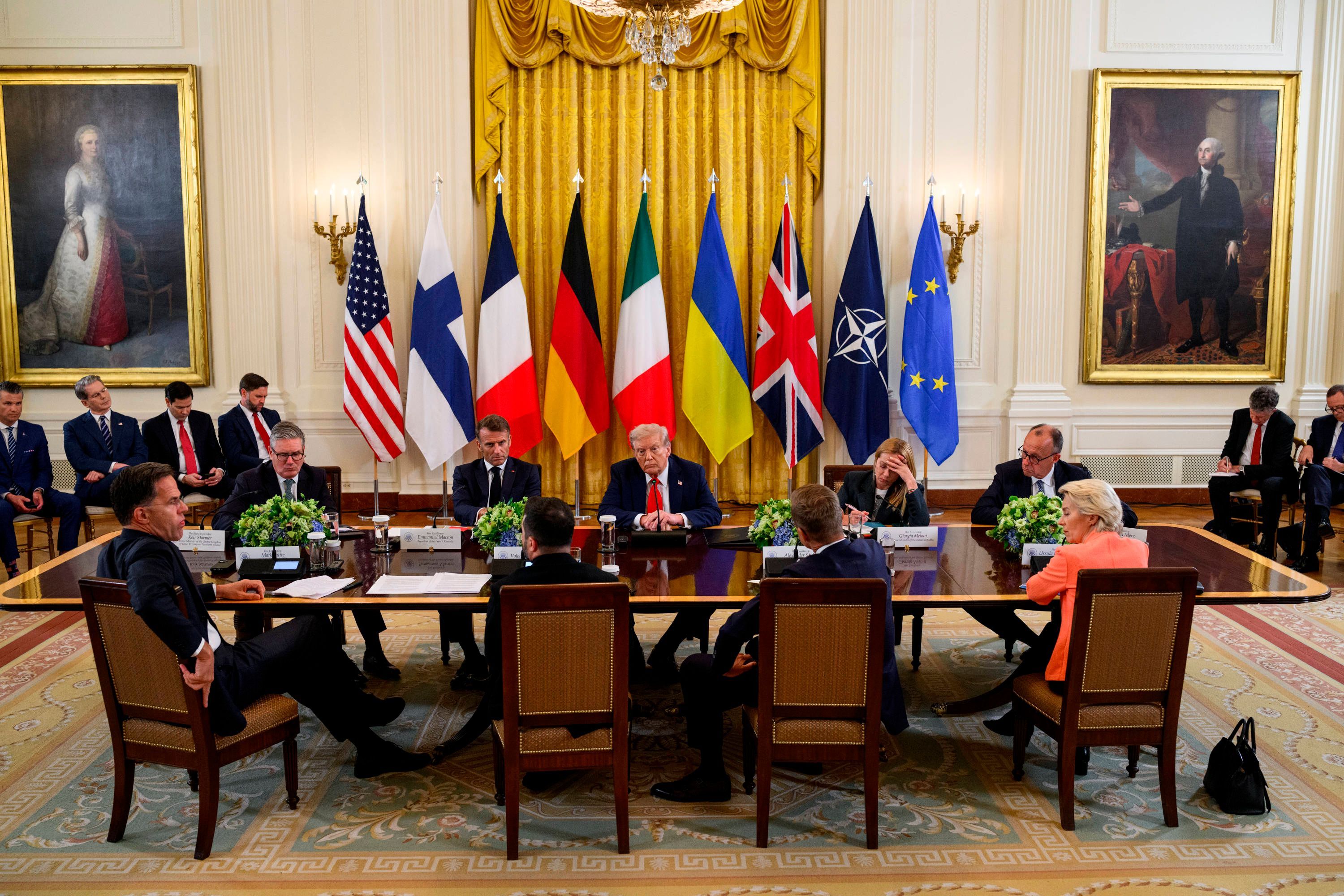 L'Europe au pied du mur : La fin de la diplomatie, l'obligation de la force ?