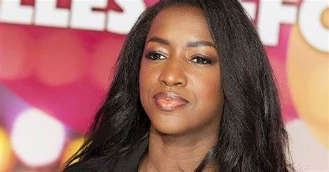 Hapsatou Sy, l'ex-chroniqueuse vedette, plombée par les dettes