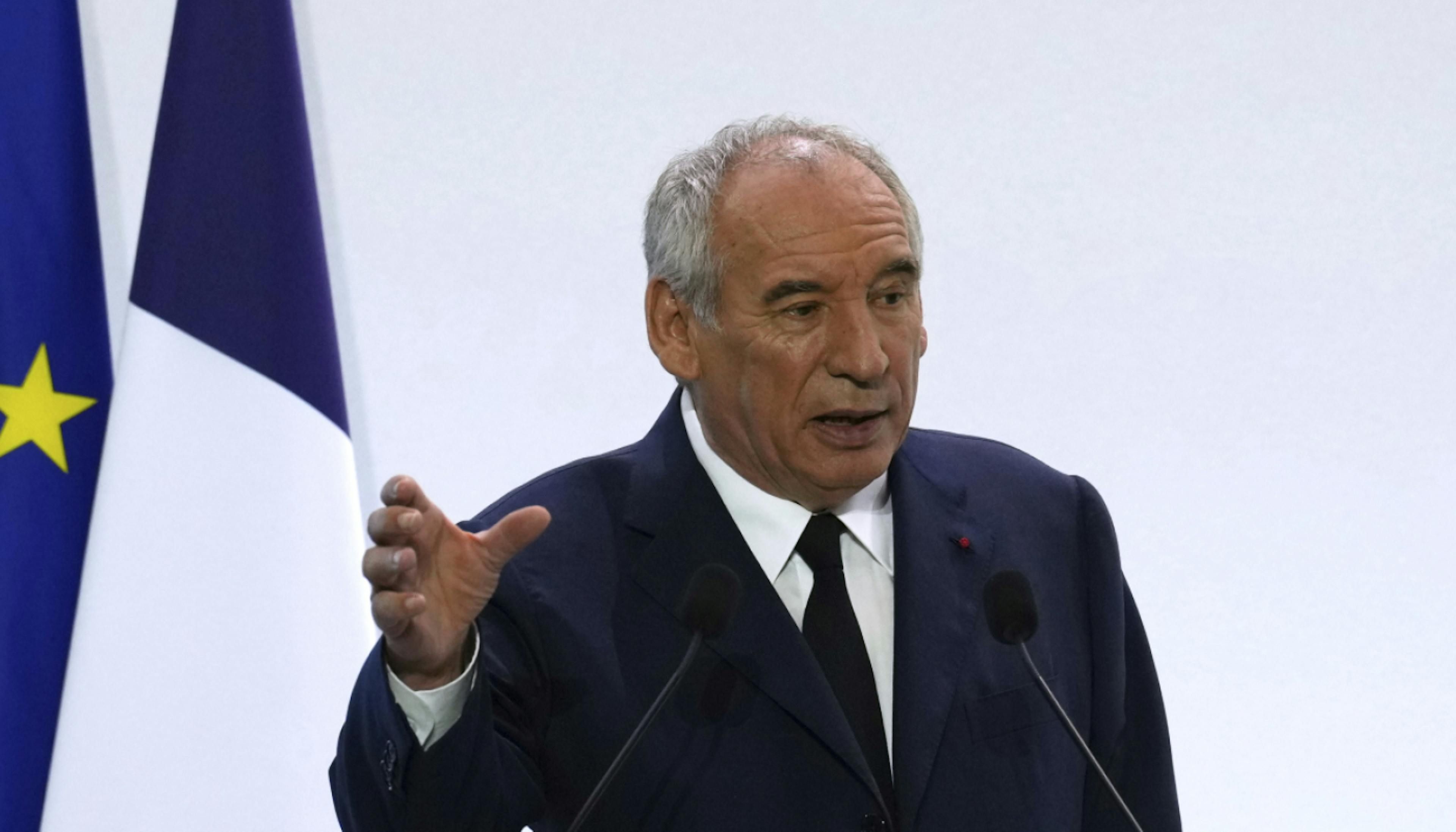 France 2025 – Entre chaos et désillusions, un appel impérieux à la responsabilité collective