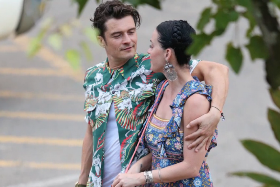 Omondo Stars et People : Katy Perry en vacances amoureuses à Saint-Tropez avec Orlando Bloom
